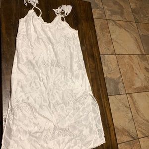 White maxi, Aerie, size M, worn once, mesh, string ties, split at bottom